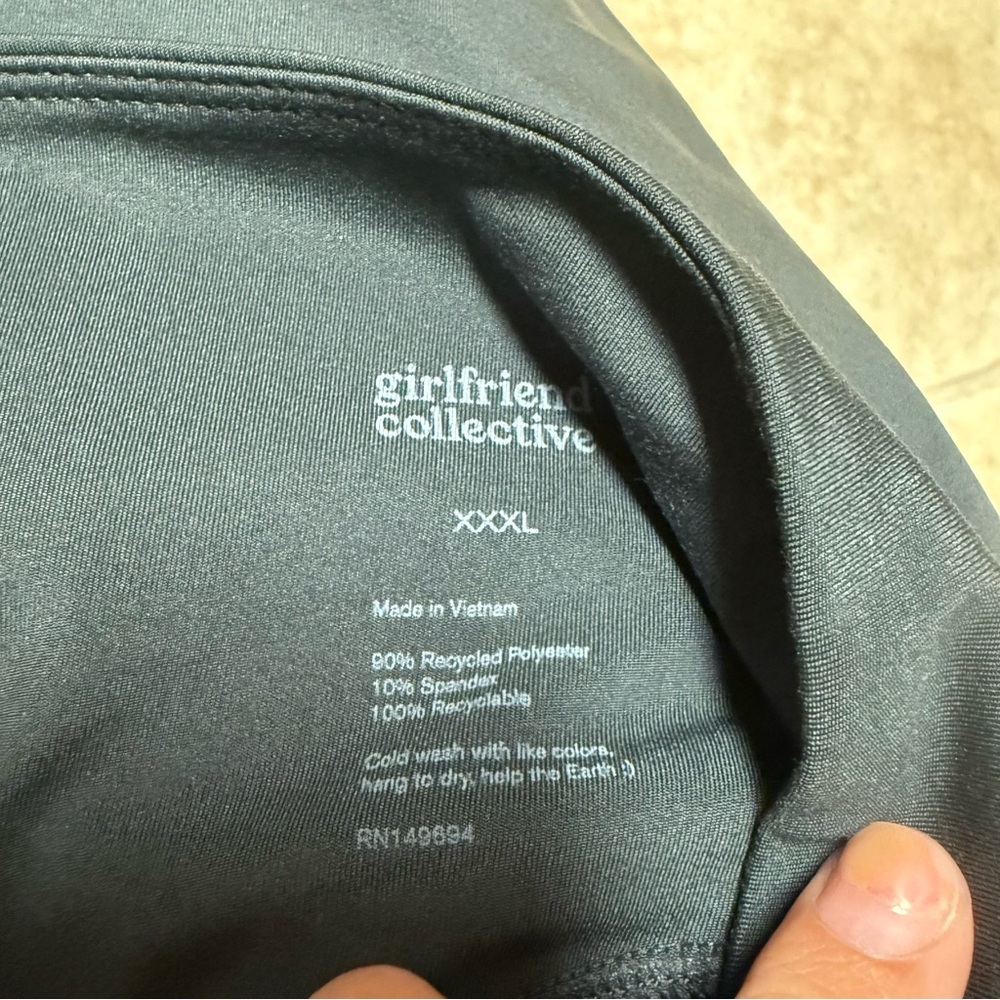 GIRLFRIEND COLLECTIVE Compressive High-Rise Leggings in Moon Gray NWT 3/4" - Picture 4 of 4